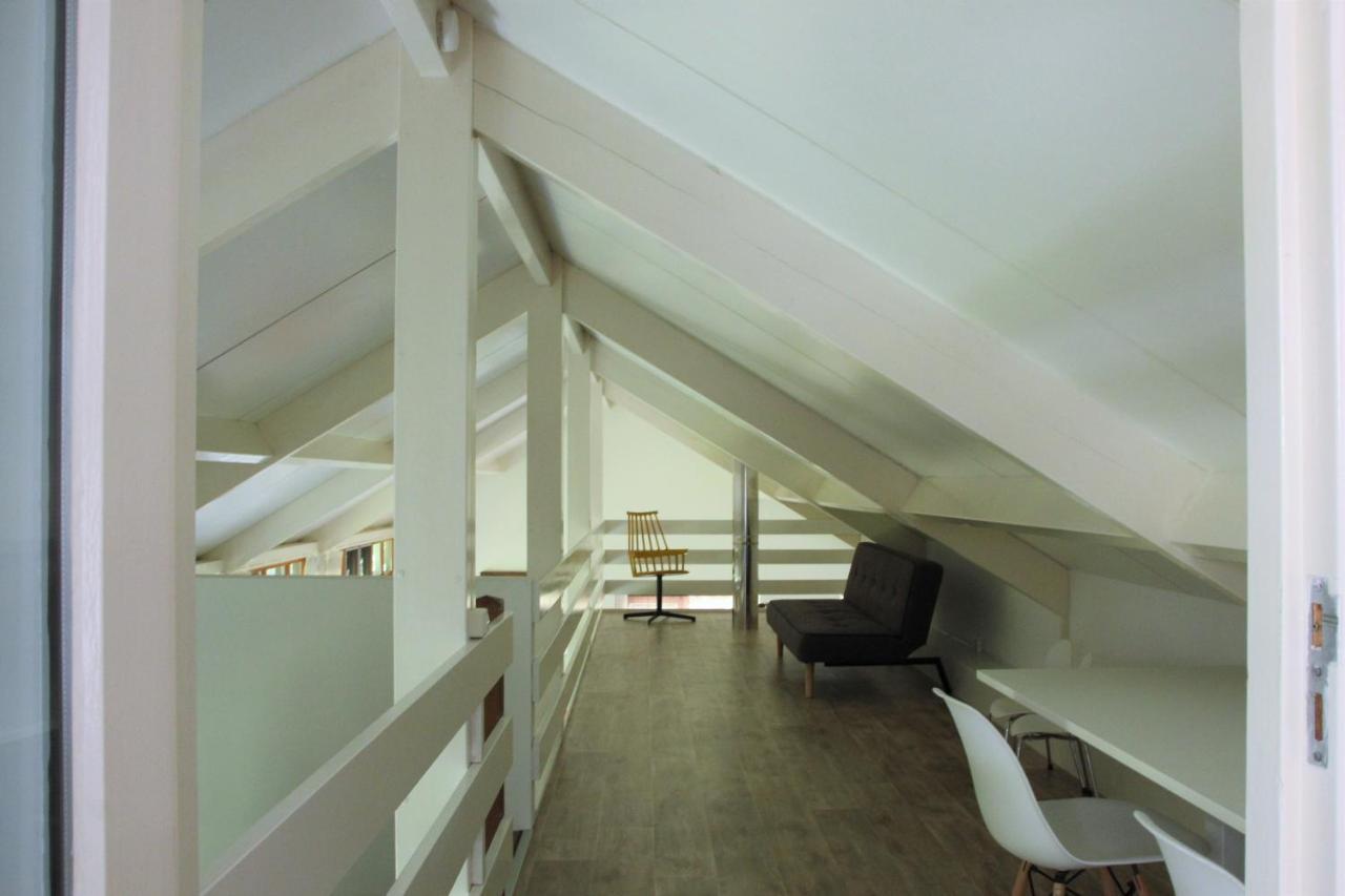 Familiehuis De Betuwe Met Prive Kunstgras Tennisbaan En Sauna Villa Erichem Exterior photo