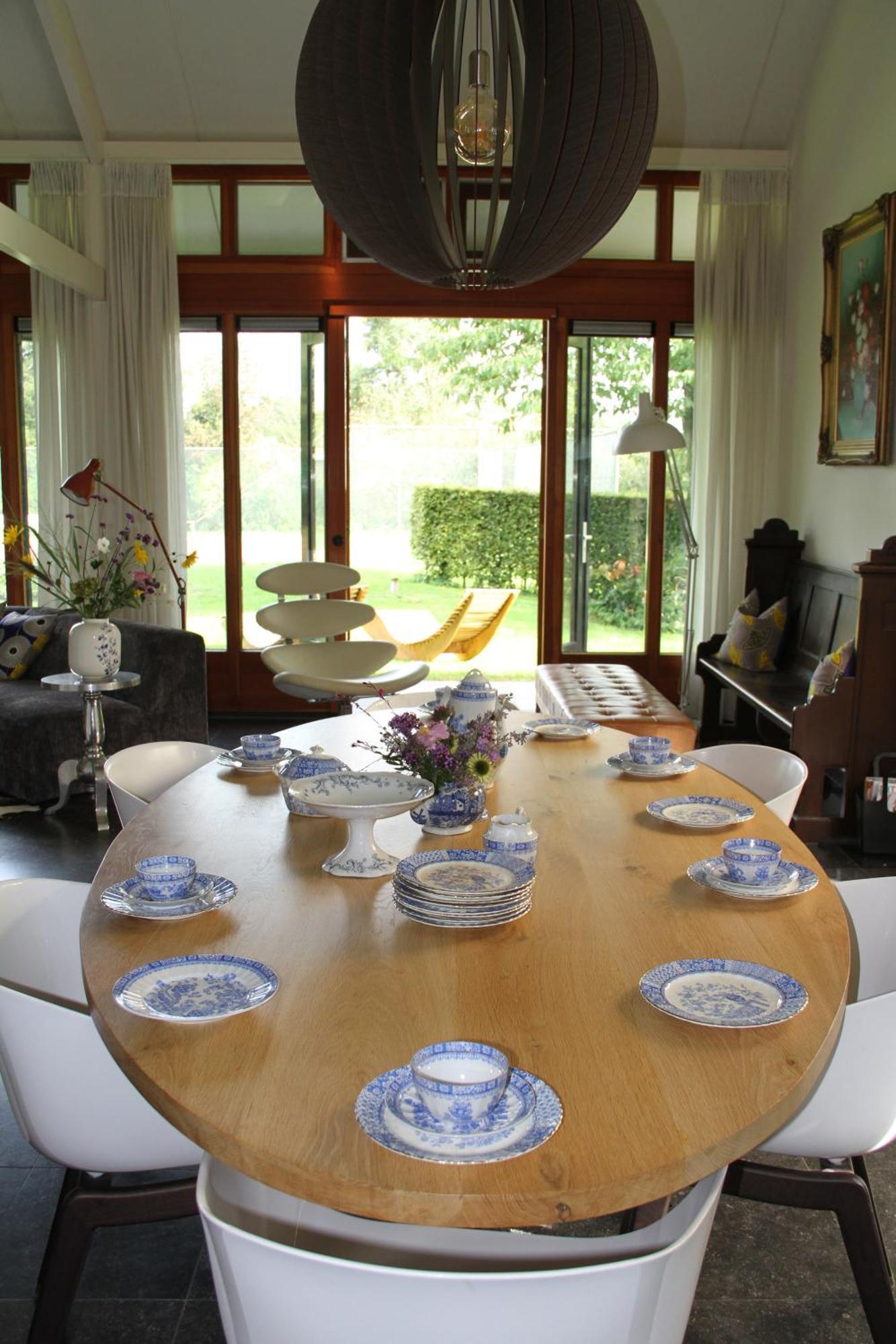 Familiehuis De Betuwe Met Prive Kunstgras Tennisbaan En Sauna Villa Erichem Exterior photo